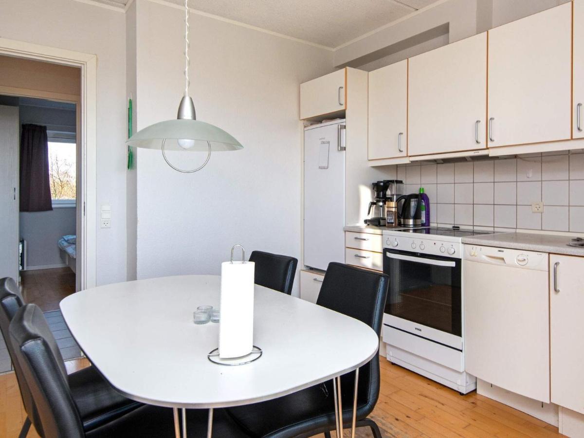 Beautiful Holiday Home In Ha¸Jer With Terrace Emmerlev Exteriör bild